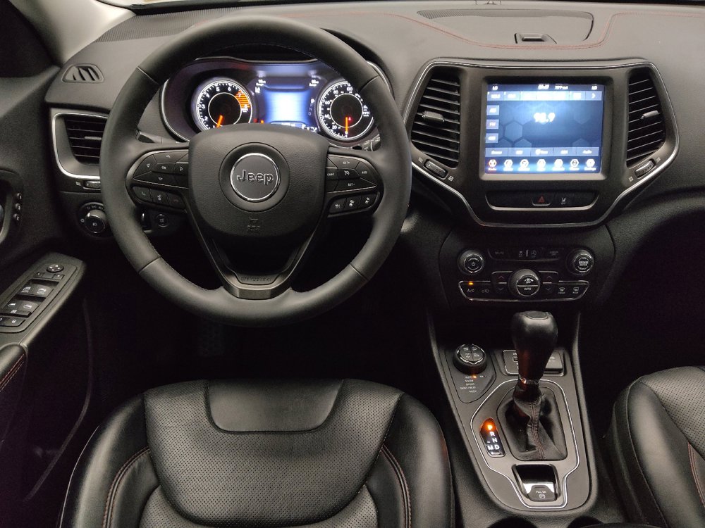 Used 2022 Jeep Cherokee Trailhawk w/ Premium Leather Package AWD/4WD image 22