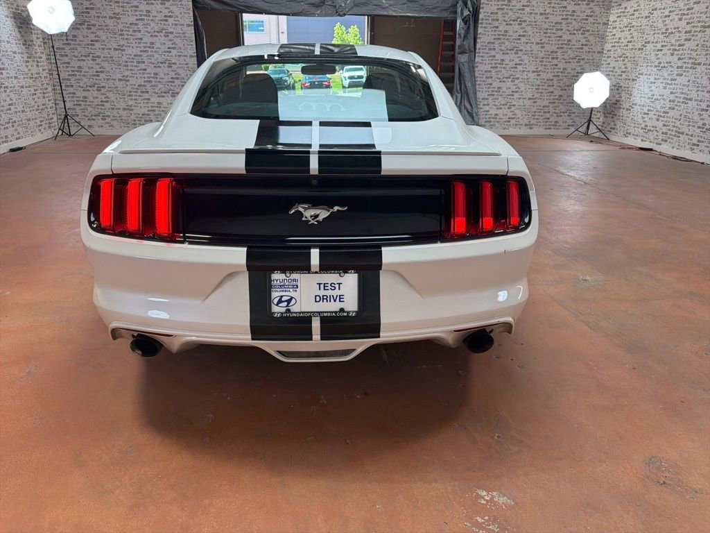 Used 2017 Ford Mustang Coupe image 6