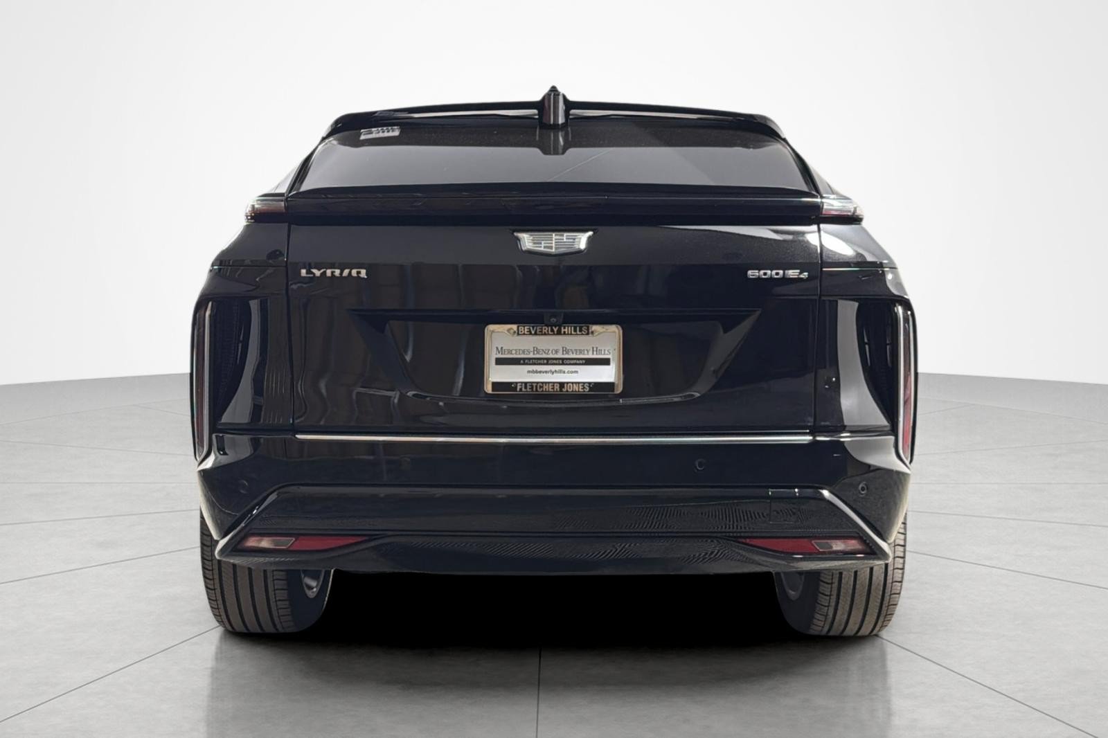 Used 2024 Cadillac Lyriq Tech AWD/4WD image 4