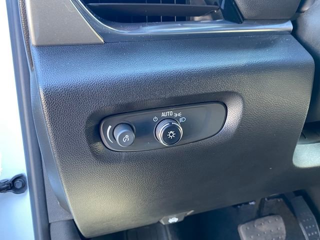 Certified 2023 Chevrolet Traverse LT image 19