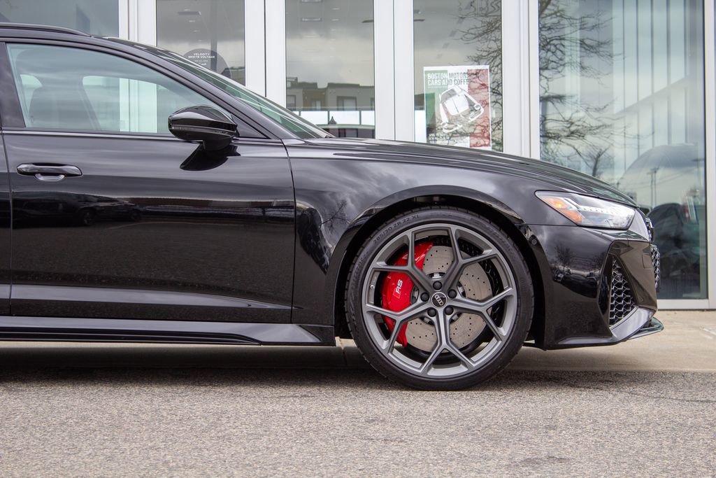 Used 2026 Audi RS 6 performance image 5