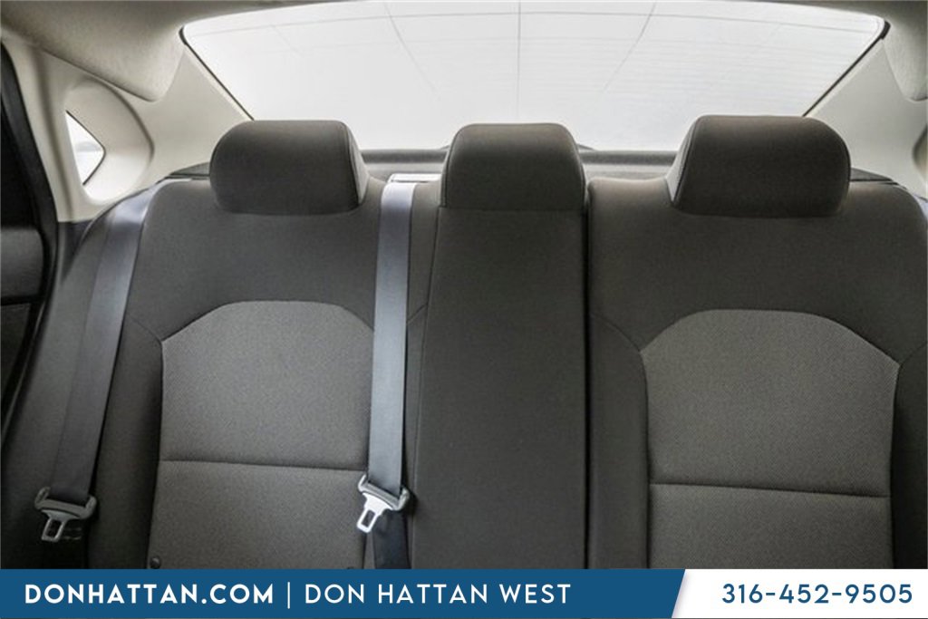 Used 2024 Kia Forte LXS image 18