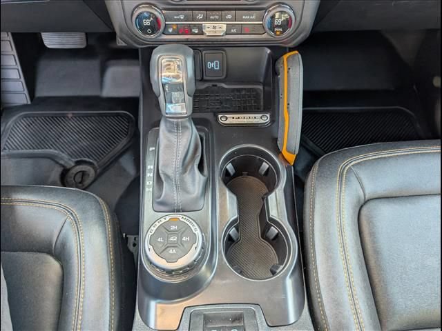 Used 2024 Ford Bronco Badlands AWD/4WD image 12