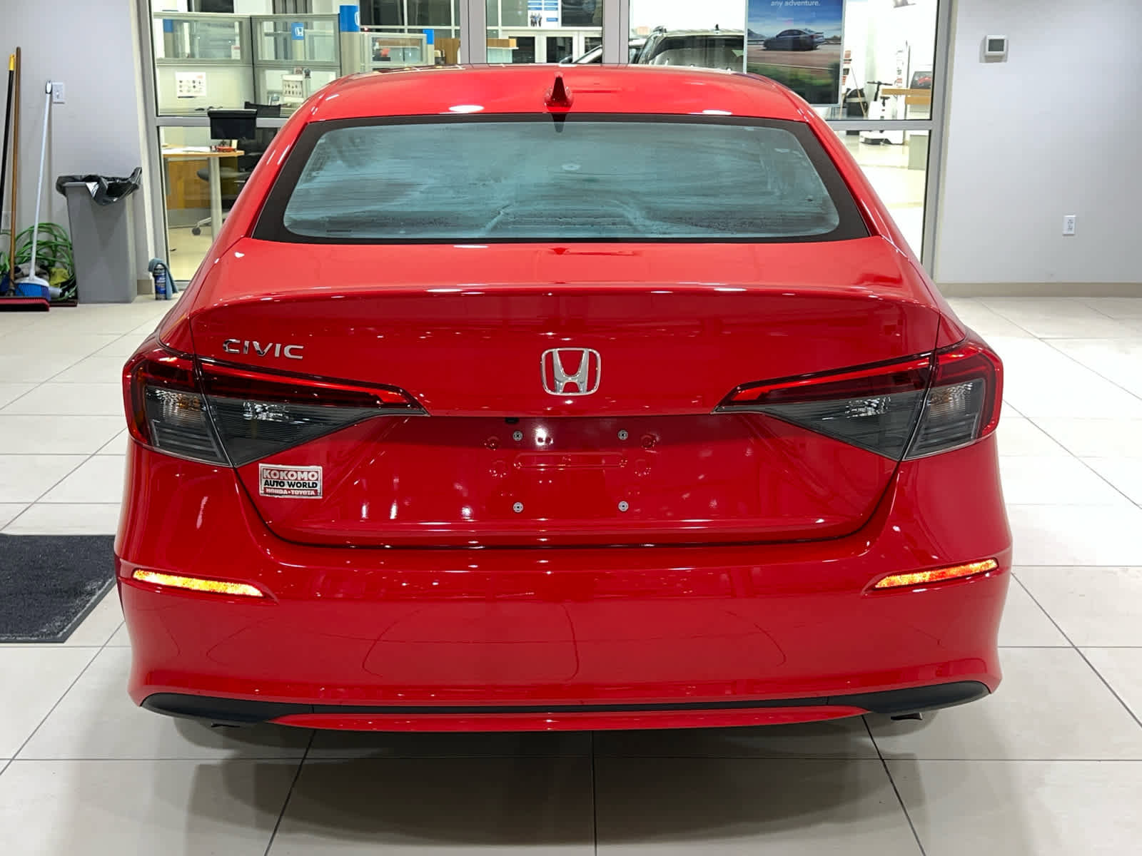 Used 2024 Honda Civic EX image 9