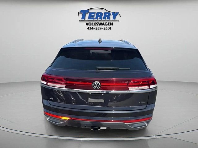 New 2026 Volkswagen Atlas Cross Sport SE image 3