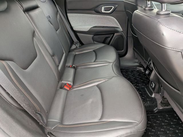 Used 2023 Jeep Compass Latitude image 29