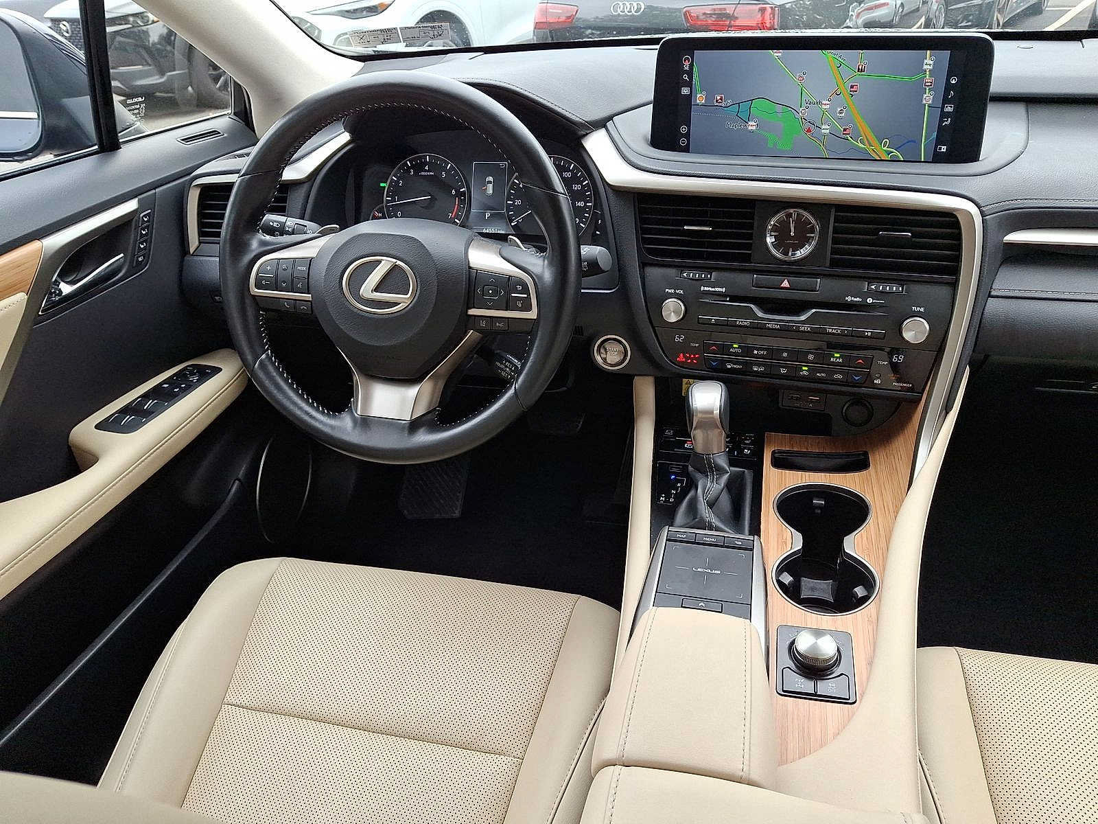 Used 2022 Lexus RX 350L Premium w/ Premium Package AWD/4WD image 15