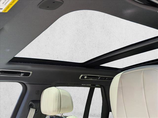 New 2026 Land Rover Range Rover SE AWD/4WD image 15