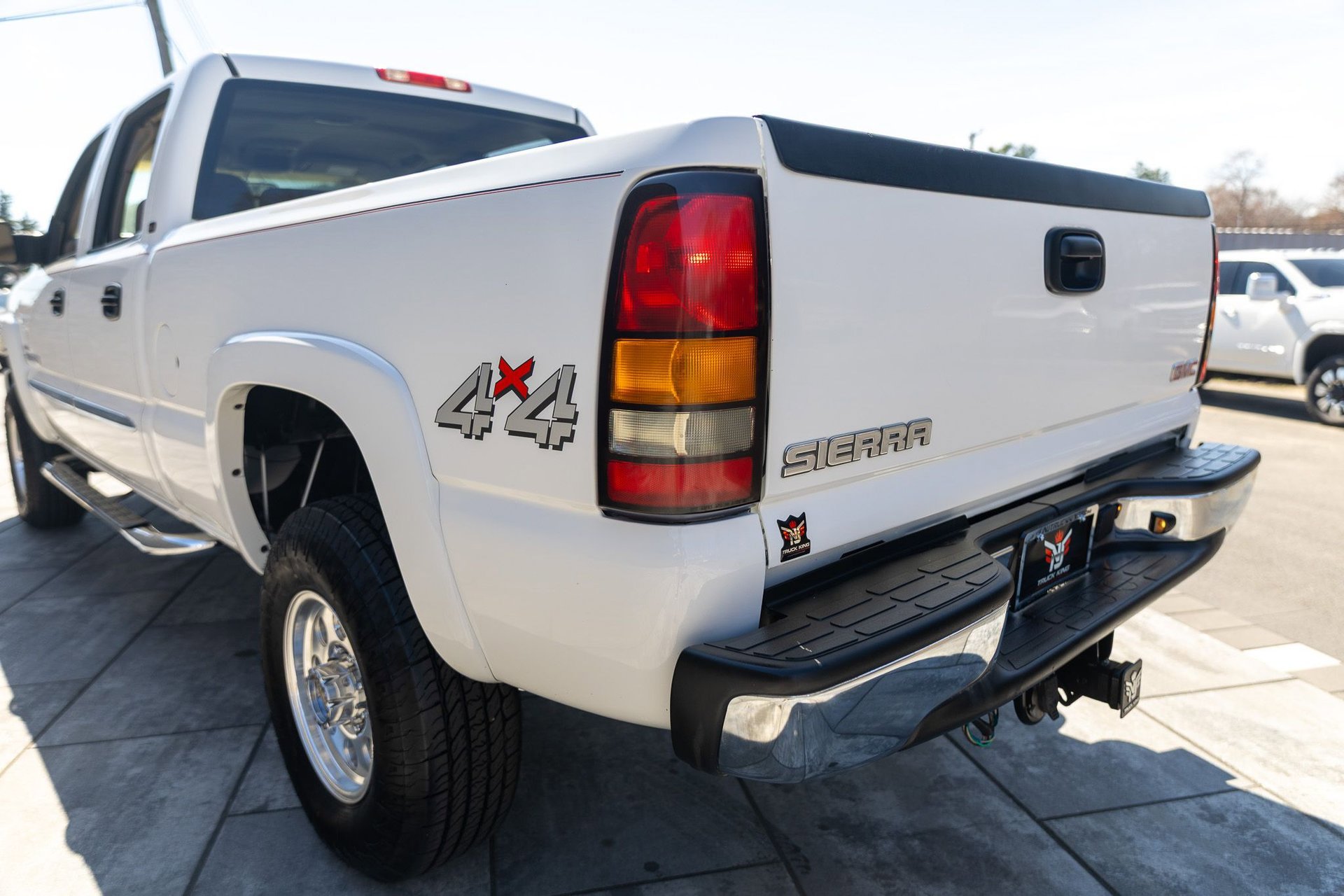 Used 2005 GMC Sierra 2500 SLE w/ Heavy-Duty Power Package AWD/4WD image 37
