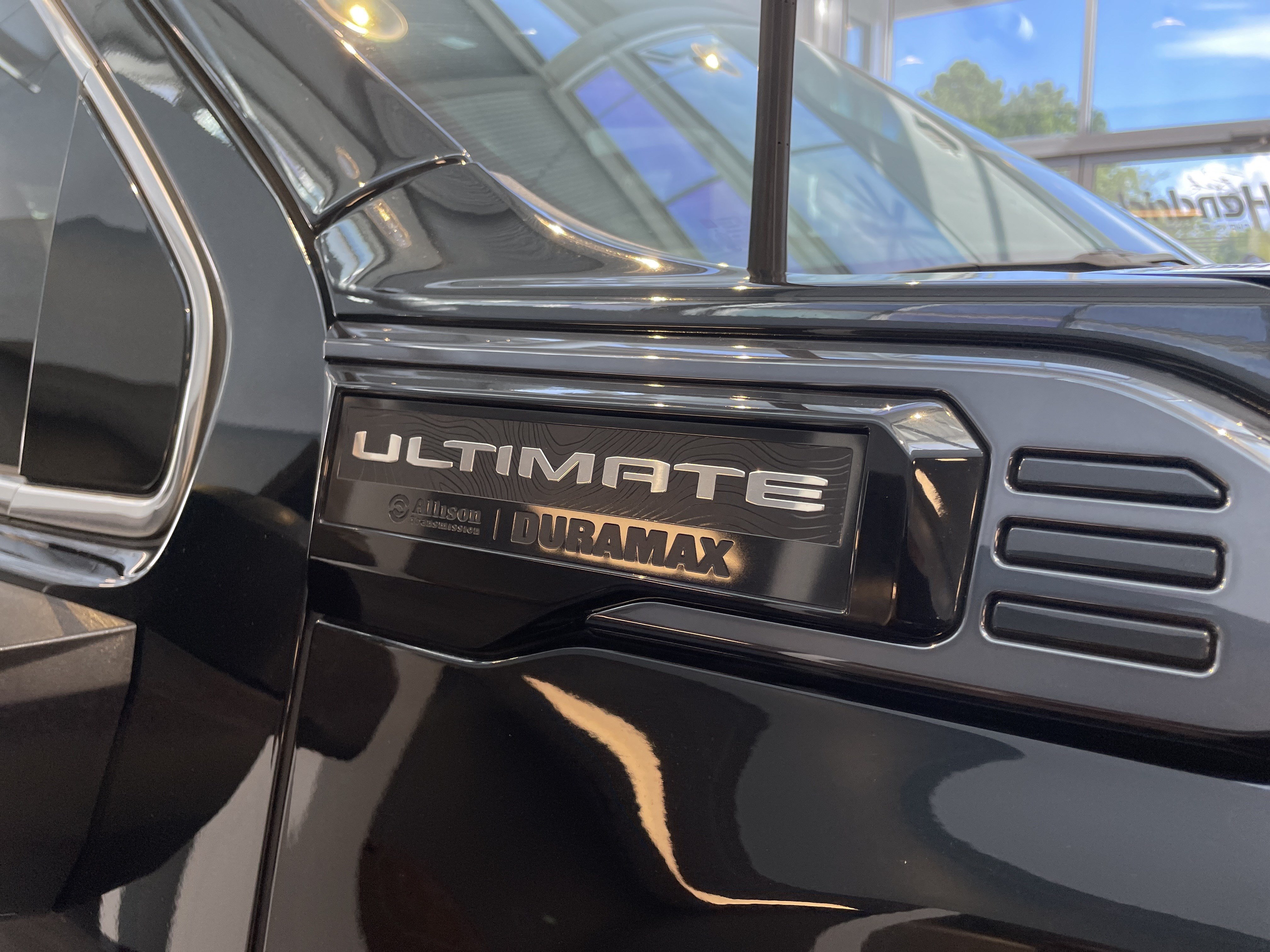 Used 2024 GMC Sierra 3500 Denali Ultimate AWD/4WD image 39