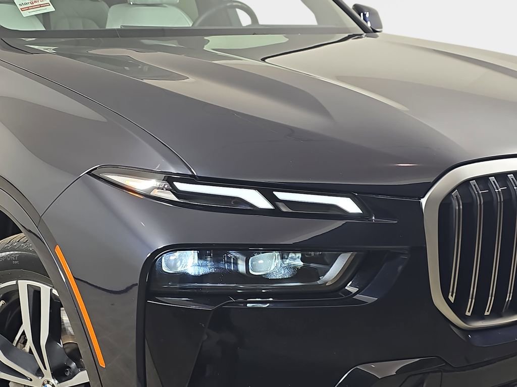 Certified 2024 BMW X7 xDrive40i w/ M Sport Package image 33