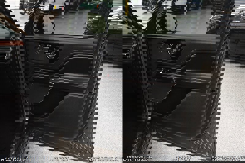 Used 2023 Lincoln Aviator Reserve w/ Equipment Group 201A image 41