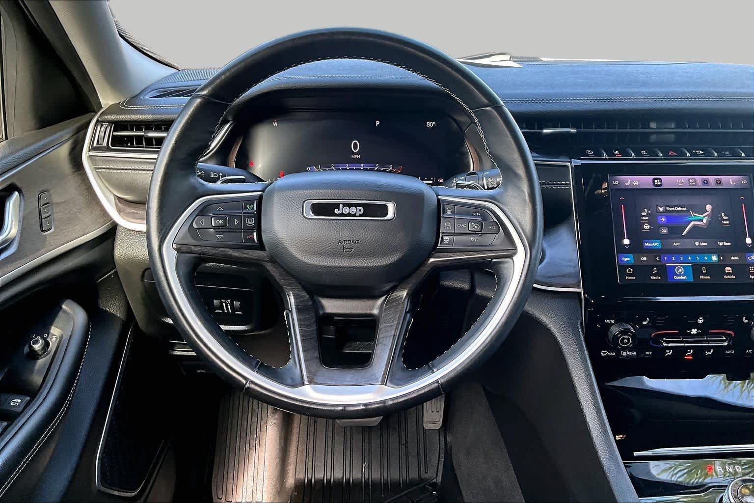 Used 2022 Jeep Grand Cherokee Limited RWD image 6