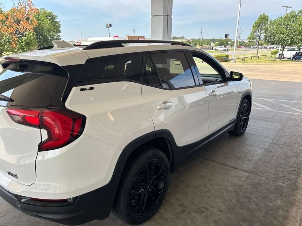 Used 2020 GMC Terrain SLE w/ Driver Convenience Package FWD image 6
