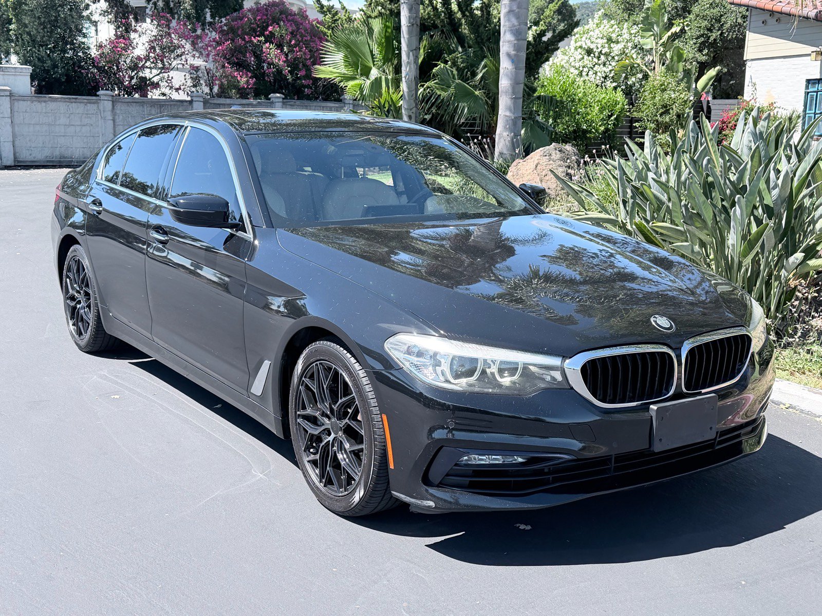 Used 2018 BMW 530i RWD image 4