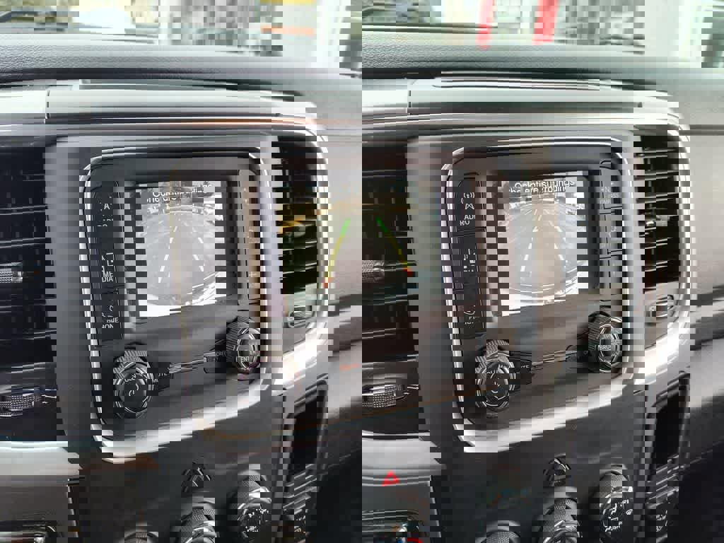 Used 2023 RAM 1500 Classic SLT image 17