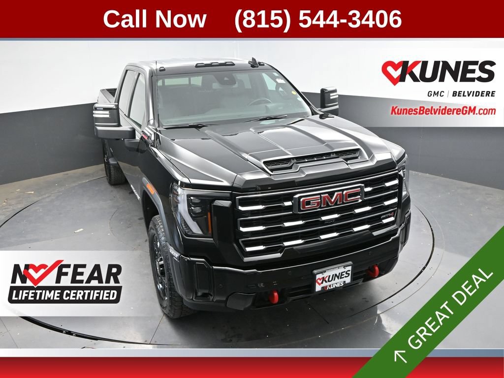 Used 2025 GMC Sierra 2500 AT4 AWD/4WD image 1