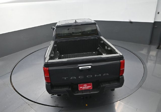 Used 2026 Toyota Tacoma Limited AWD/4WD image 28