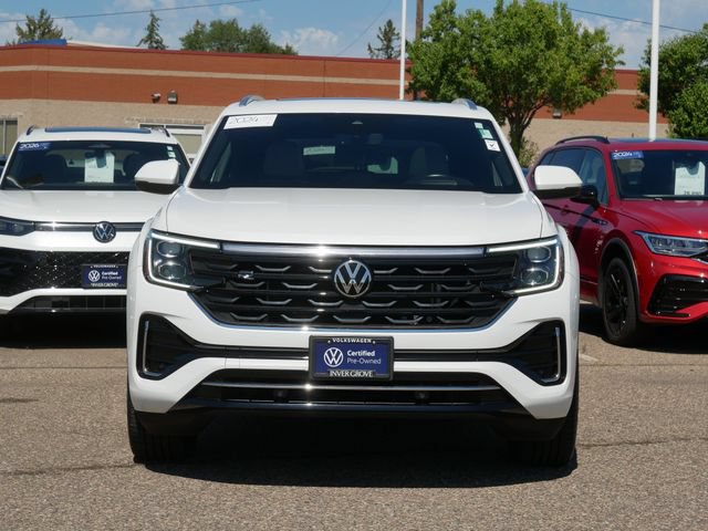 Certified 2024 Volkswagen Atlas Cross Sport SEL R-Line AWD/4WD image 2