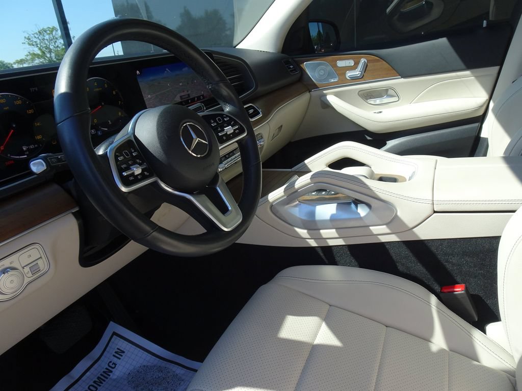 Used 2022 Mercedes-Benz GLE 350 4MATIC w/ Premium Package image 12