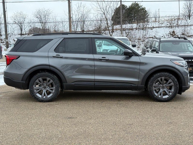 New 2026 Ford Explorer Active w/ Active Comfort Package image 2