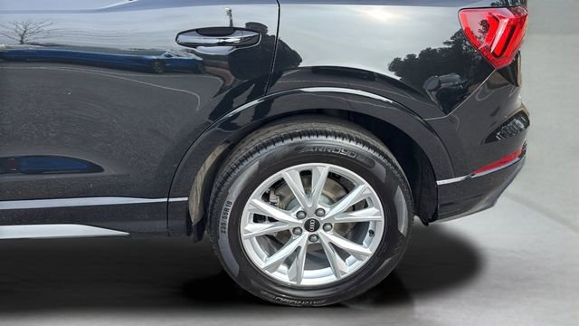 Used 2023 Audi Q3 2.0T Premium image 35