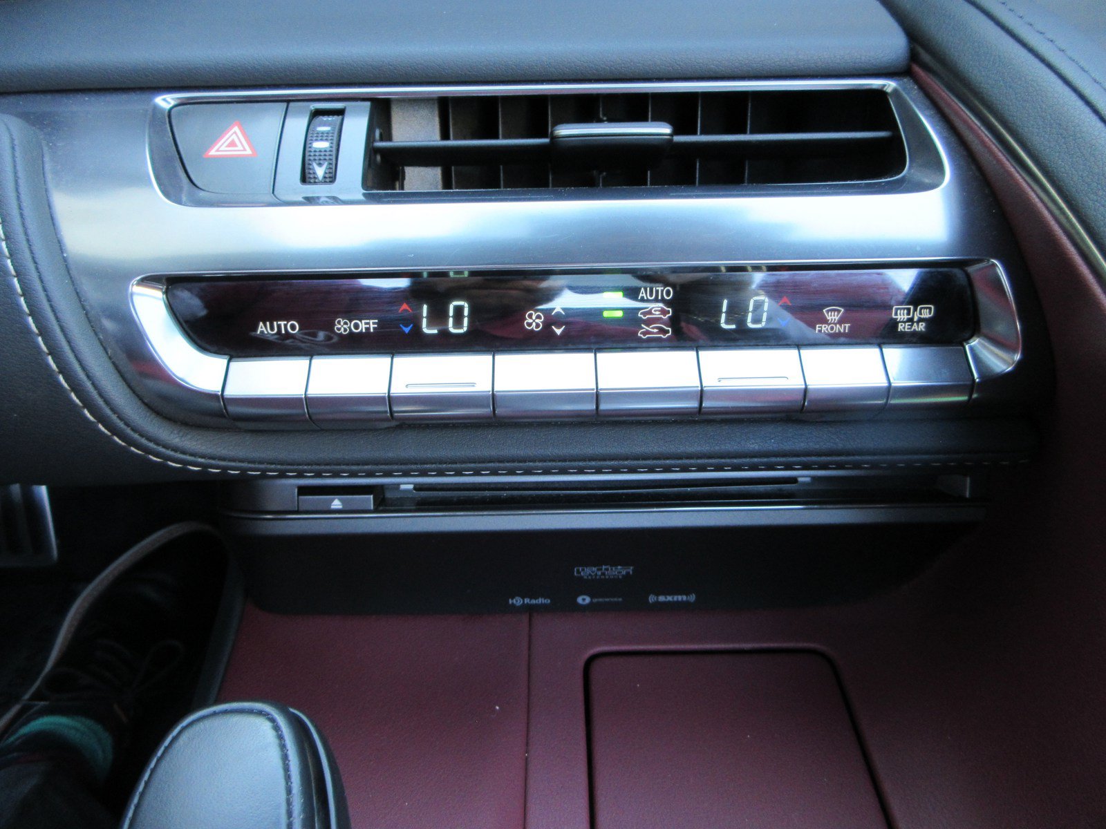 Used 2021 Lexus LC 500 Convertible w/ Touring Package RWD image 43