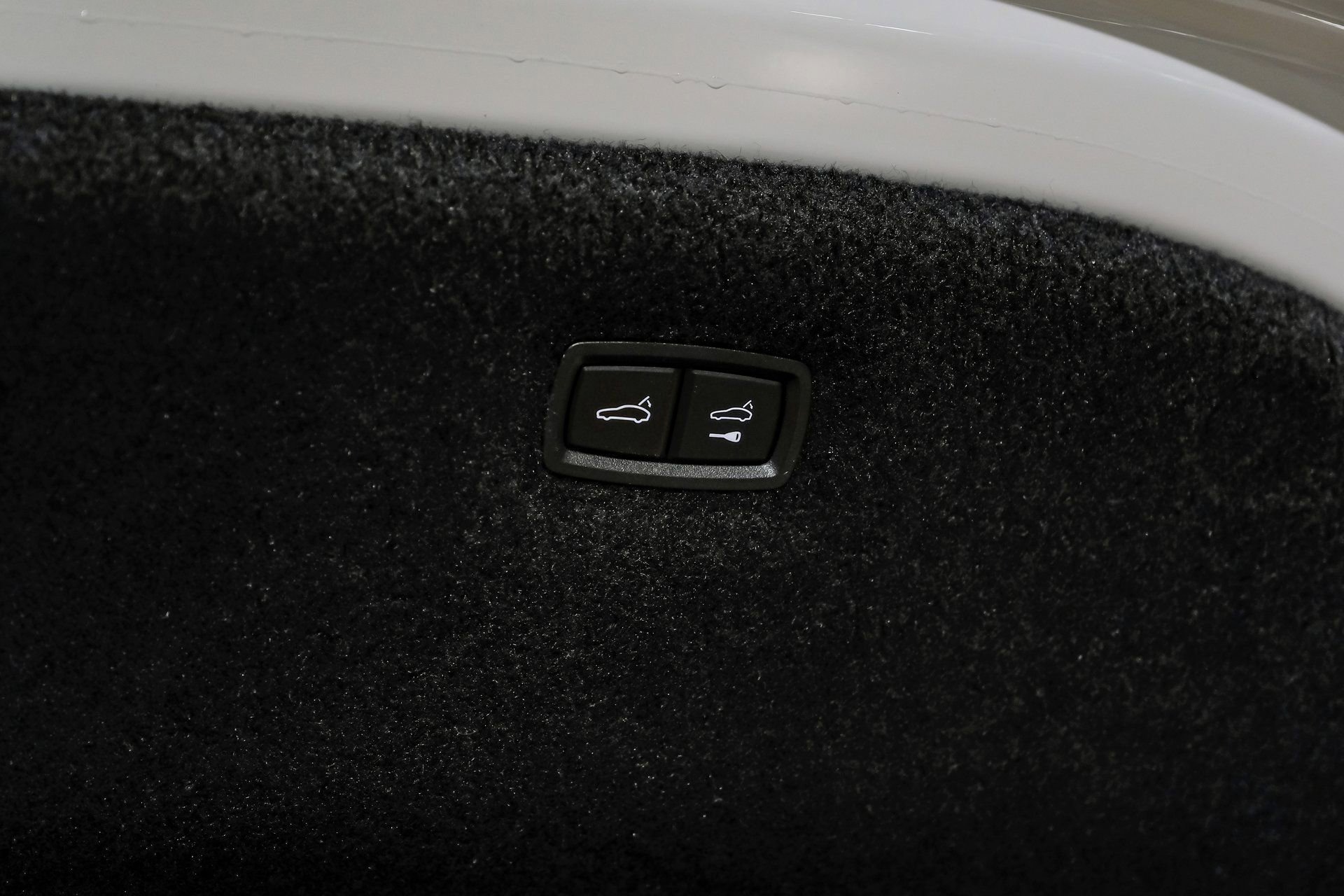 Used 2023 Porsche Taycan image 54