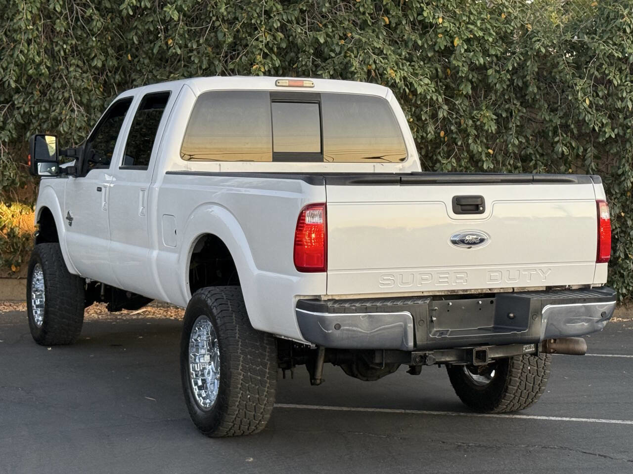 Used 2016 Ford F250 Lariat w/ Lariat Ultimate Package image 6