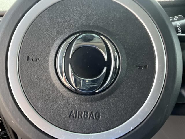 Used 2024 INEOS Grenadier Station Wagon AWD/4WD image 32