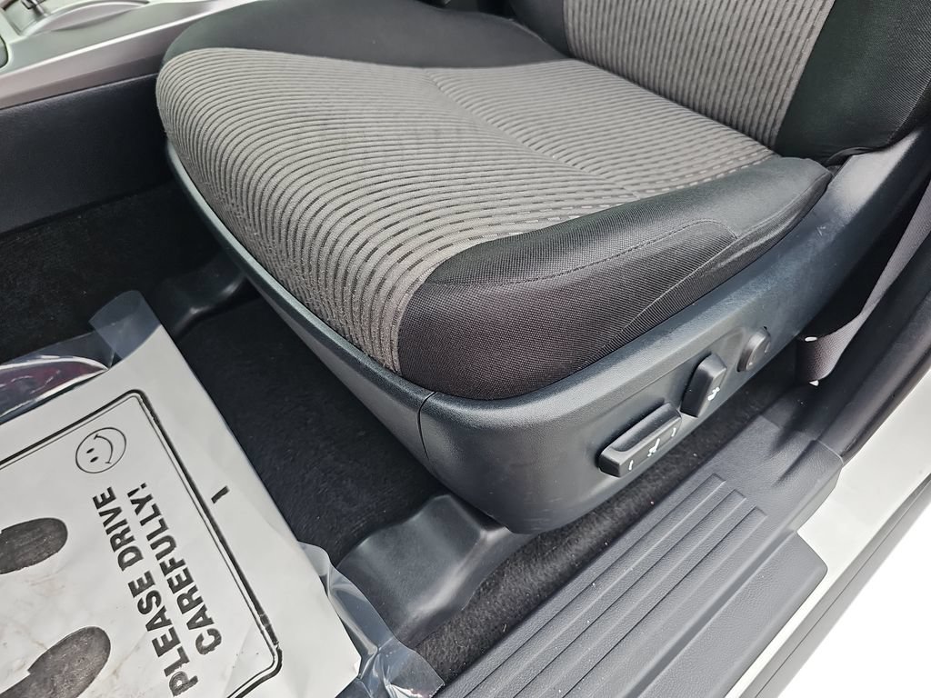 Used 2024 Toyota 4Runner SR5 RWD image 27