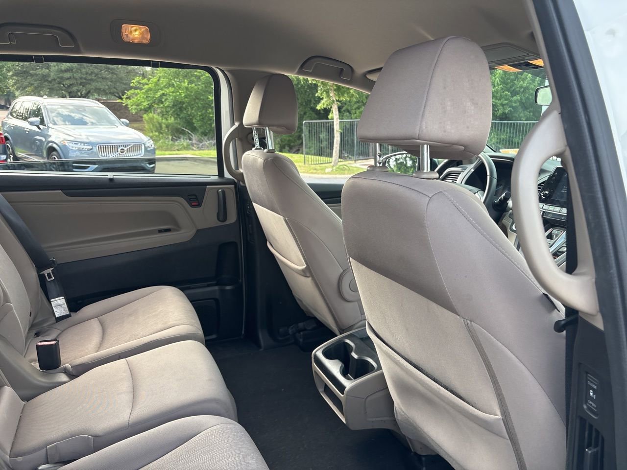 Used 2019 Honda Odyssey EX image 12