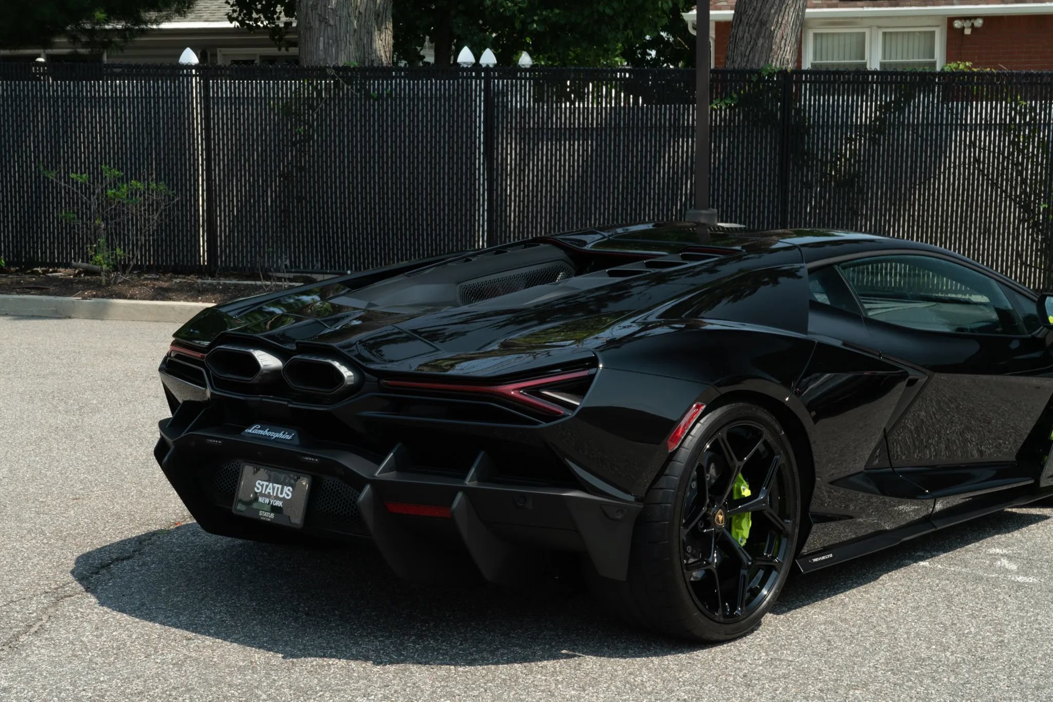 Used 2024 Lamborghini Revuelto AWD/4WD image 45