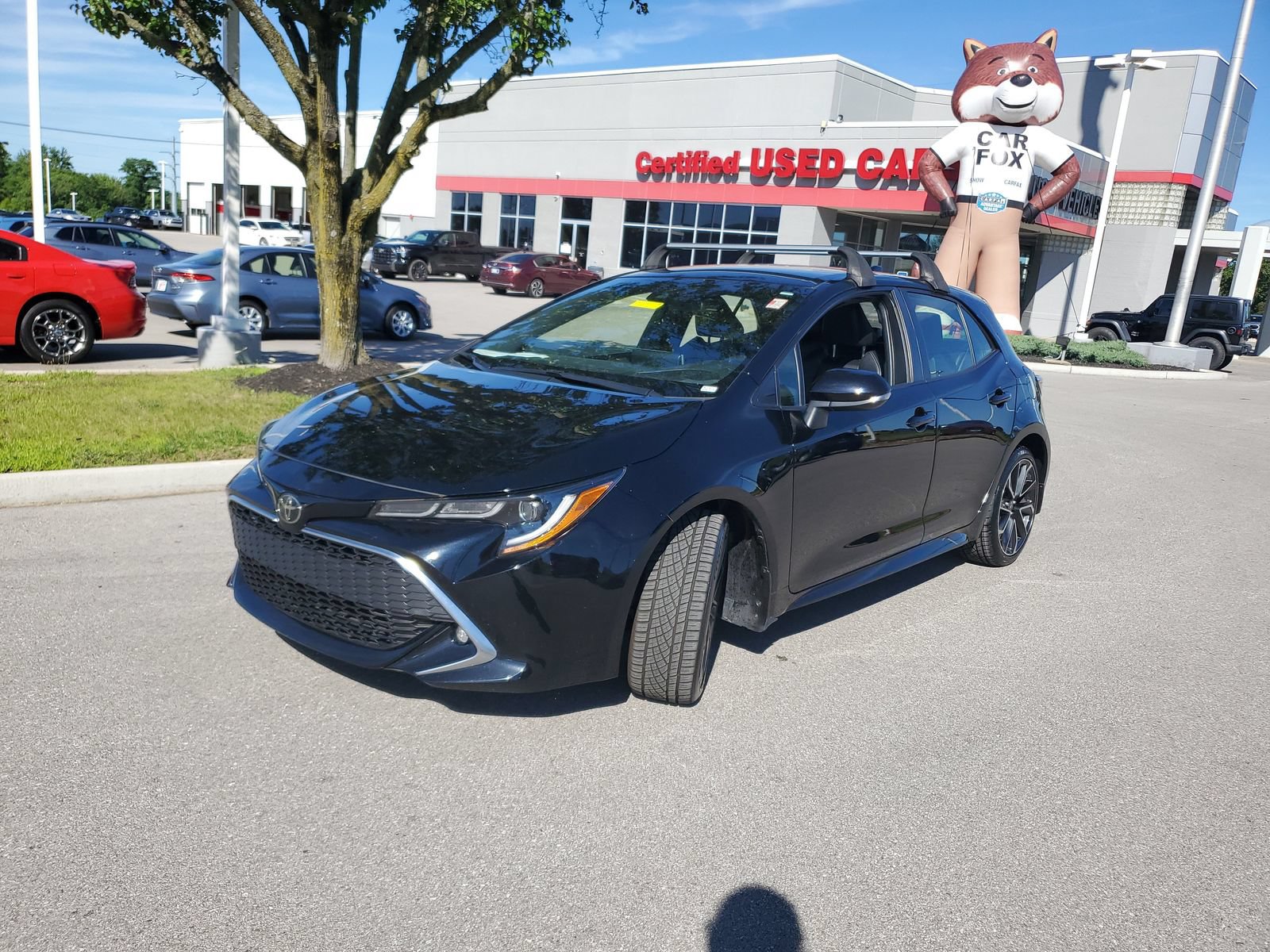 Used 2020 Toyota Corolla XSE FWD image 2