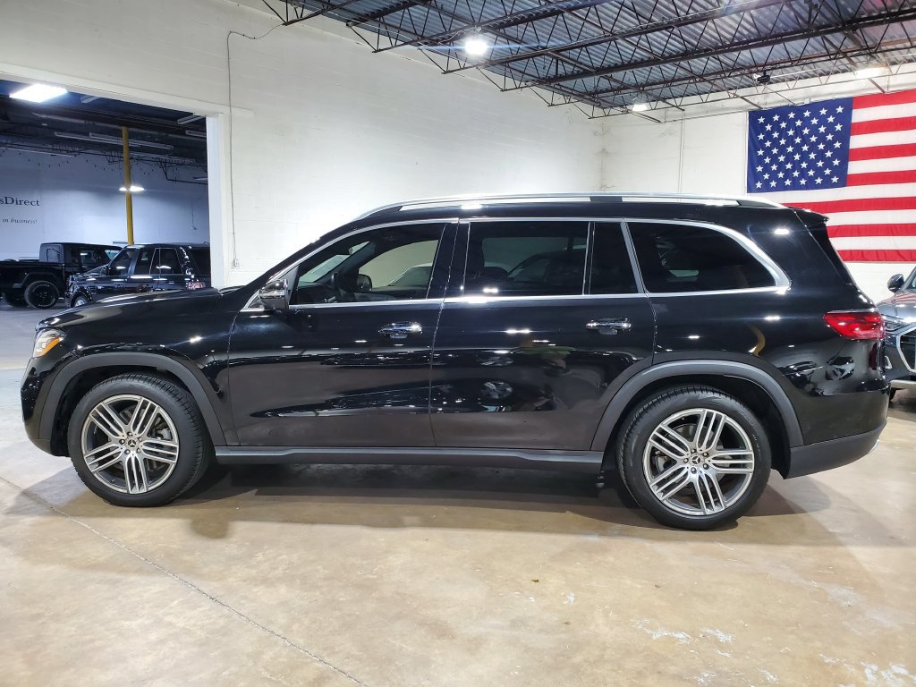 Used 2024 Mercedes-Benz GLS 450 4MATIC image 13
