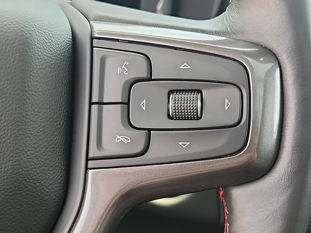 Used 2022 Chevrolet Tahoe RST w/ Luxury Package AWD/4WD image 23