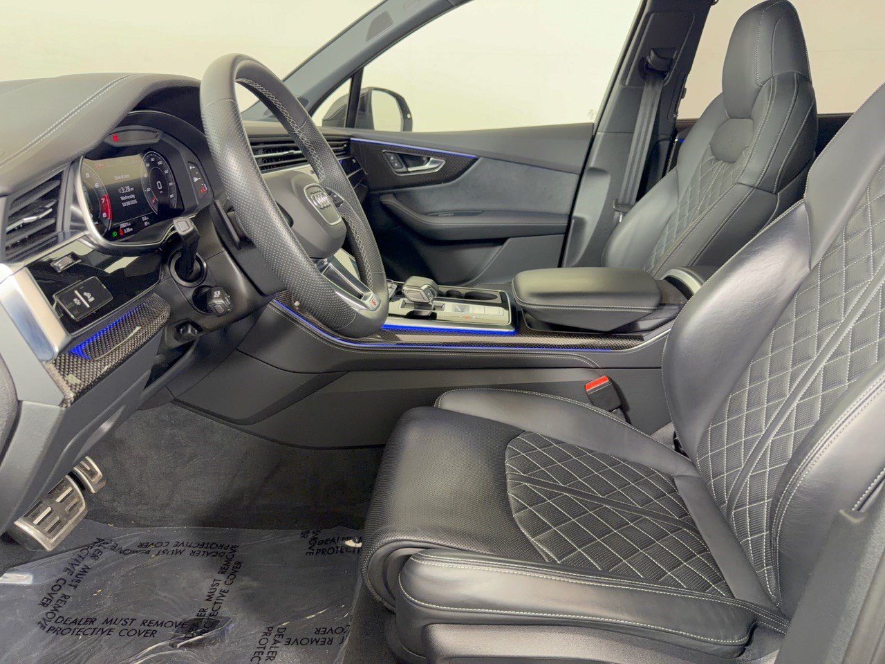 Used 2023 Audi SQ7 Prestige w/ Prestige Package AWD/4WD image 5