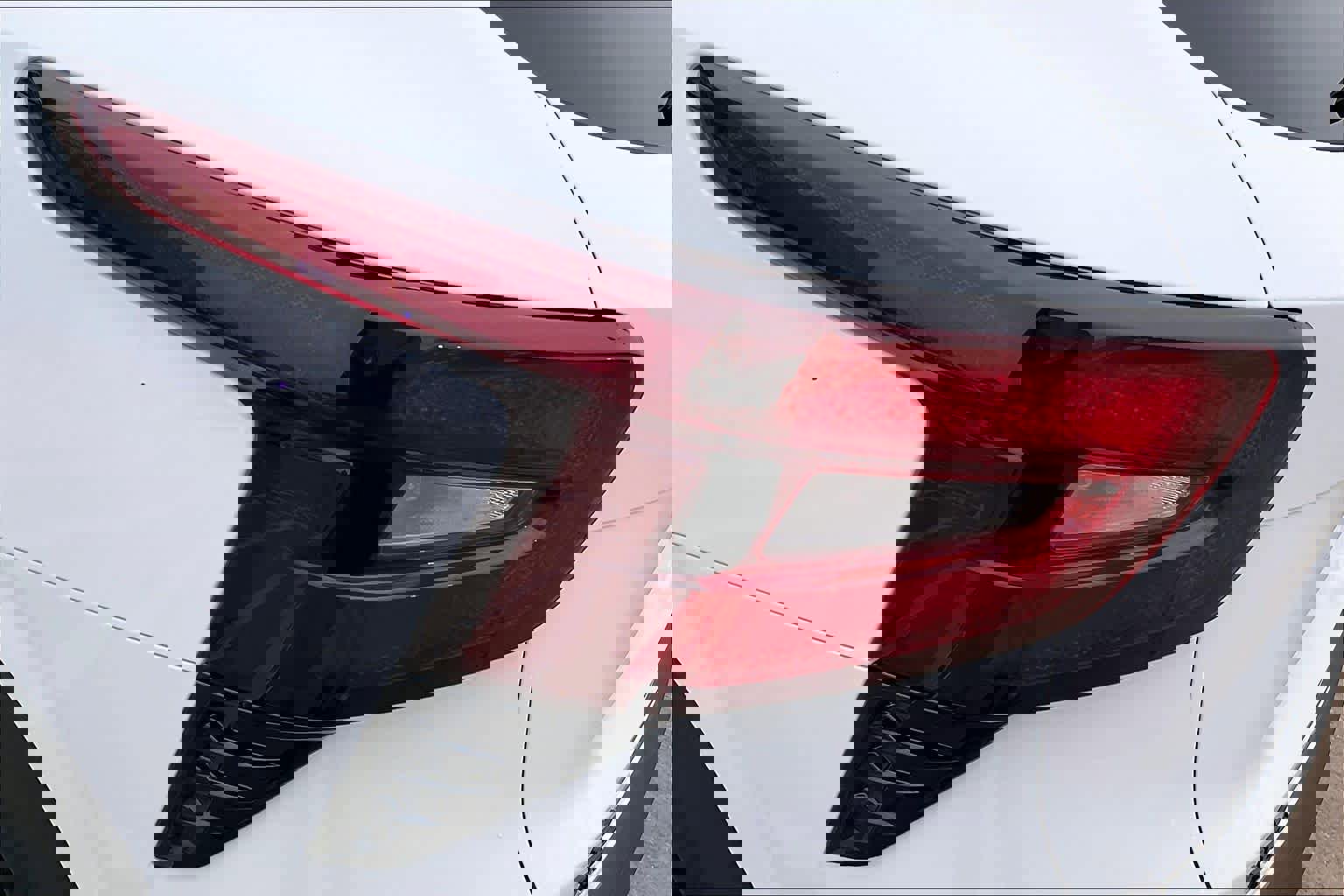 Certified 2025 Chevrolet Trax RS w/ Driver Confidence Package image 29