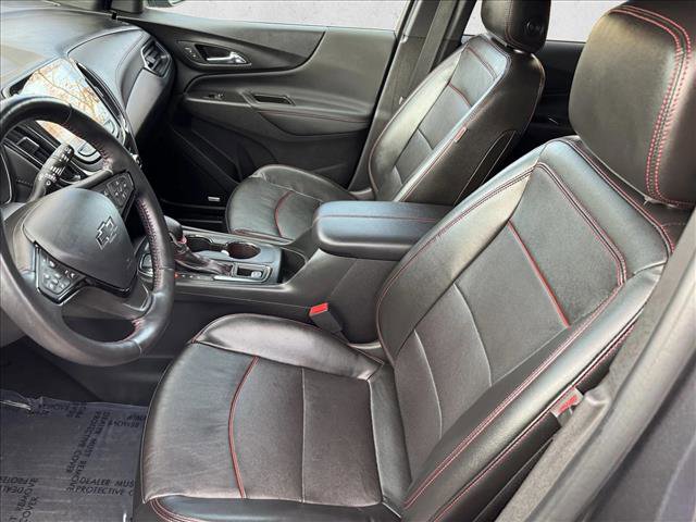 Used 2022 Chevrolet Equinox RS w/ RS Leather Package image 10