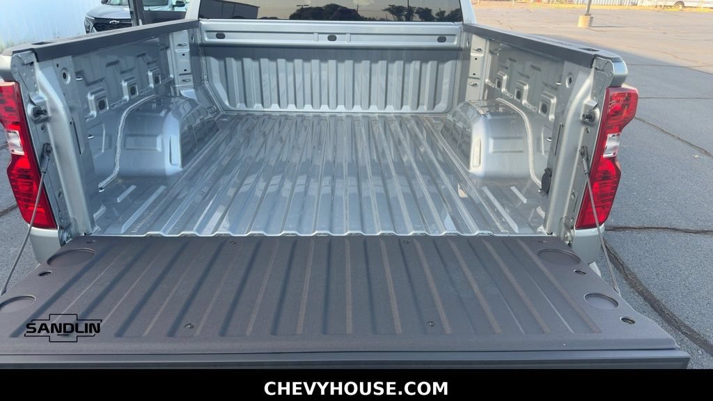 New 2026 Chevrolet Silverado 1500 Custom RWD image 22