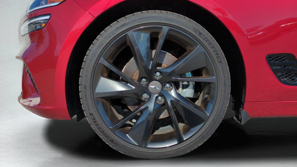 Used 2023 Genesis G70 2.0T w/ Sport Prestige Package RWD image 26