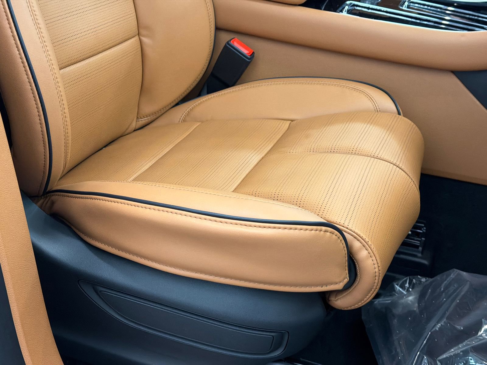 New 2026 Lincoln Aviator Black Label w/ Black Label Special Edition image 13