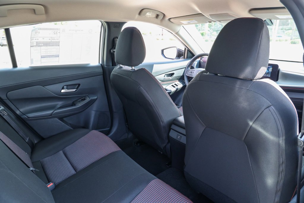 New 2027 Nissan Sentra SR FWD image 17