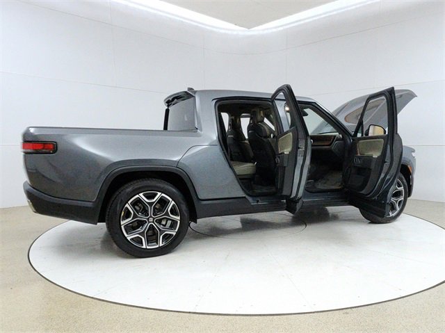 Used 2023 Rivian R1T Adventure image 12