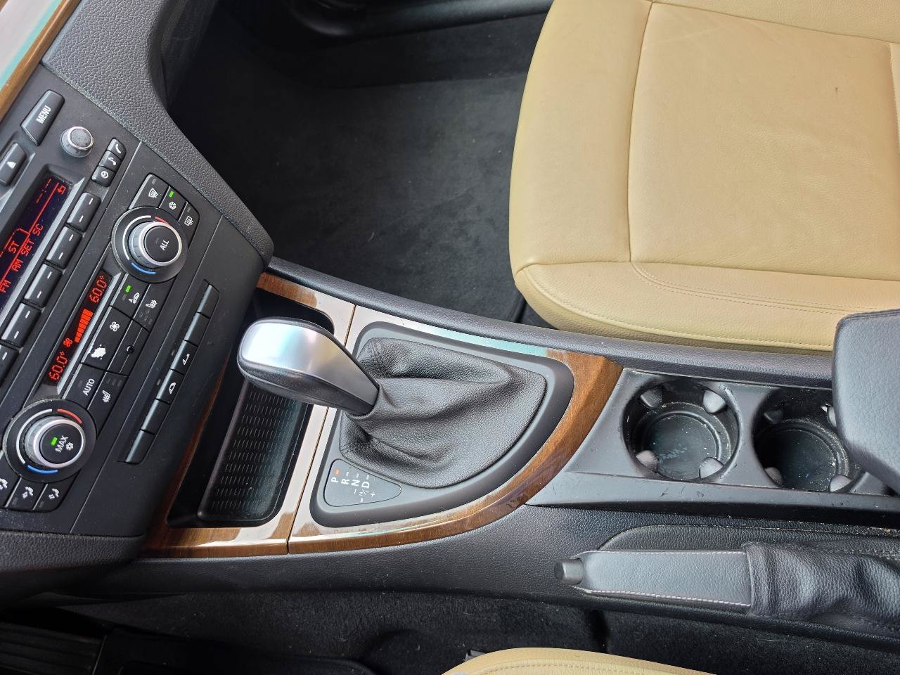 Used 2011 BMW 128i Convertible RWD image 12