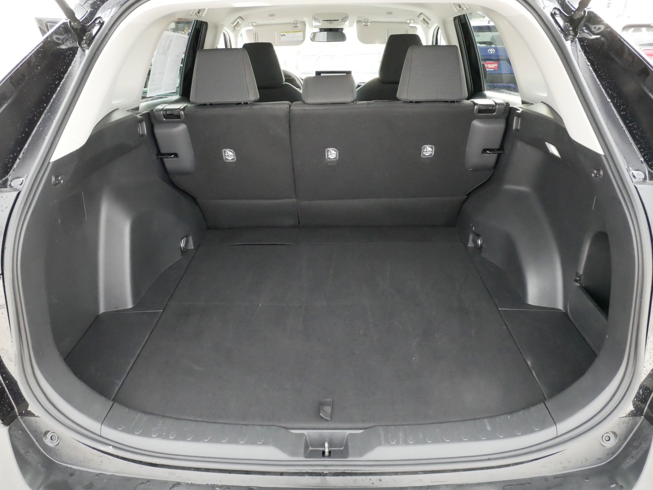 Certified 2025 Toyota RAV4 LE image 18