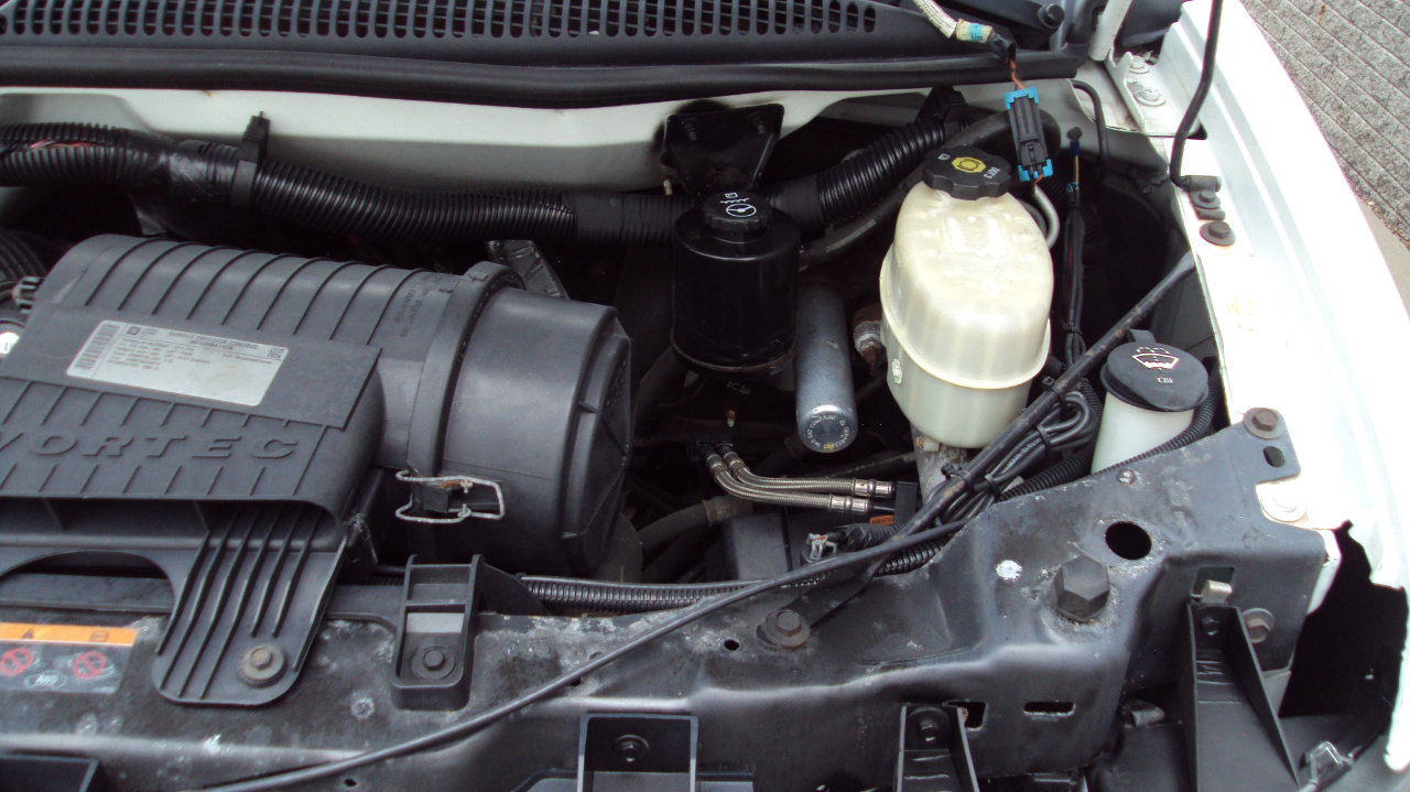 Used 2013 Chevrolet Express 1500 LS image 28