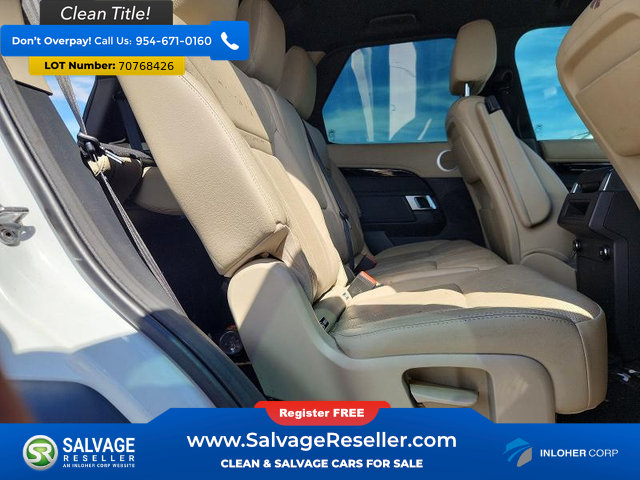 Used 2018 Land Rover Discovery SE AWD/4WD image 15