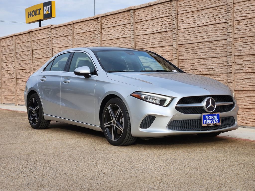 Used 2022 Mercedes-Benz A 220 A 220 image 3