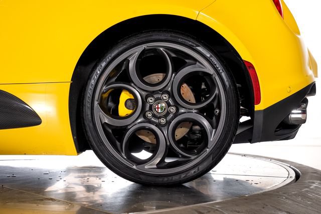 Used 2016 Alfa Romeo 4C Spider w/ Spider Track Package 4 RWD image 13